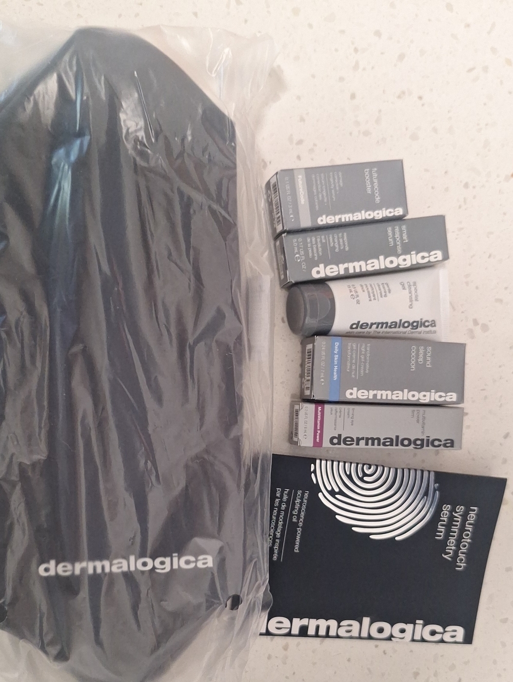 dermalogica 7 Count Travel set